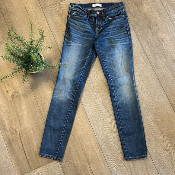 MADEWELL THE SKINNY SKINNY HAND DISTRESSED JEANS SIZE 26 EEEUC - Picture 2 of 7